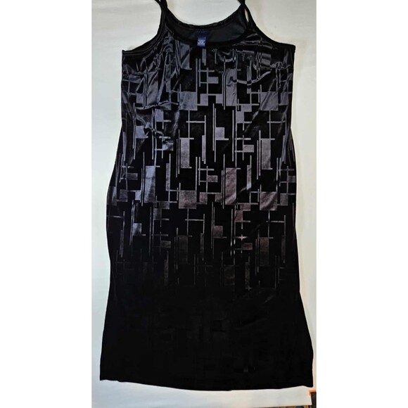 Lane Bryant Venezia Slip Dress 18/20 Black Velvet Spaghetti Straps - Picture 3 of 12